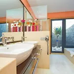 빌라 Sleeps 6 With Pool Private & Sauna