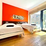 Sleeps 6 With Pool Private & Sauna *