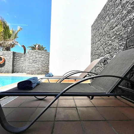 Sleeps 6 With Pool Private & Sauna * Playa Blanca