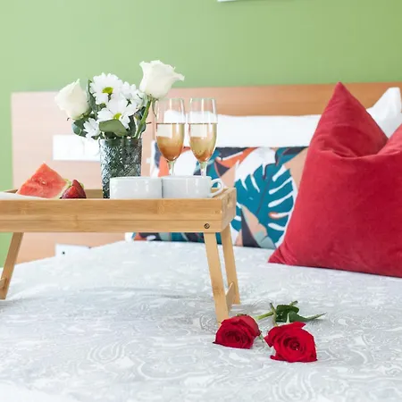 Sleeps 6 With Pool Private & Sauna Playa Blanca