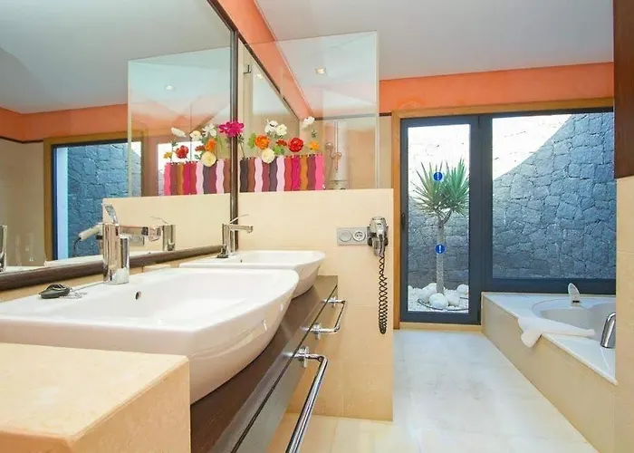 别墅 Sleeps 6 With Sauna