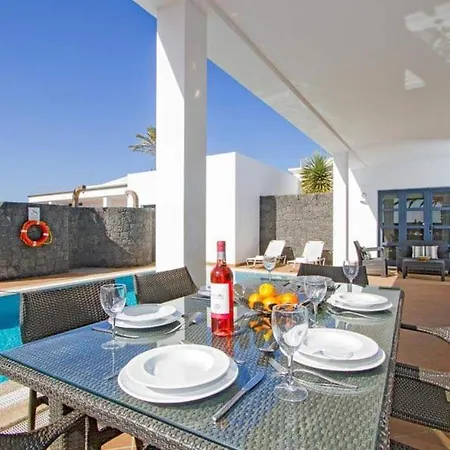 Beautiful 5-bed In
