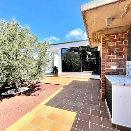 Villa Sleeps 6 With Pool Private & Sauna Willa